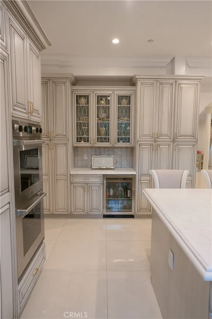 1135 E Verdugo Avenue, Burbank, California 91501 home-pic-18