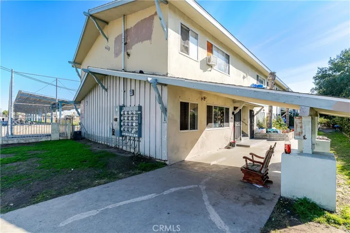 4660 Clara, Cudahy, California 90201
