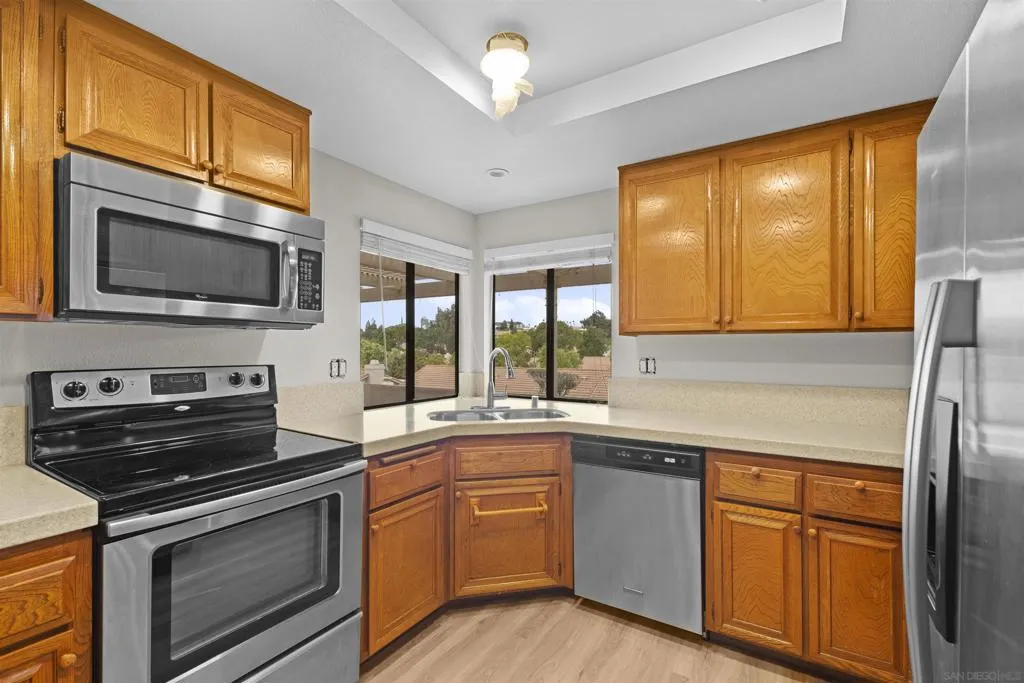 12884 Camino De La Breccia, San Diego, California 92128 home-pic-3