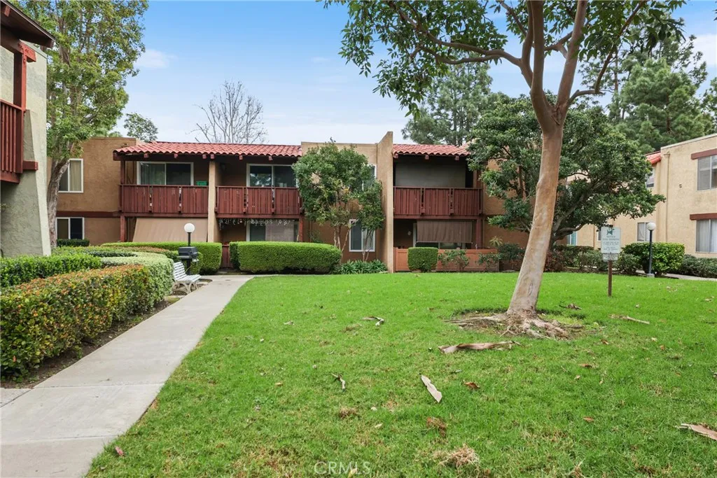 1000 W Macarthur Boulevard 113, Santa Ana, California 92707 home-pic-26