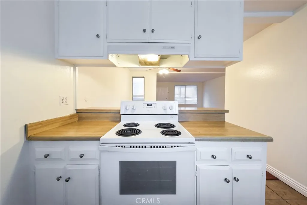 1000 W Macarthur Boulevard 113, Santa Ana, California 92707 home-pic-13