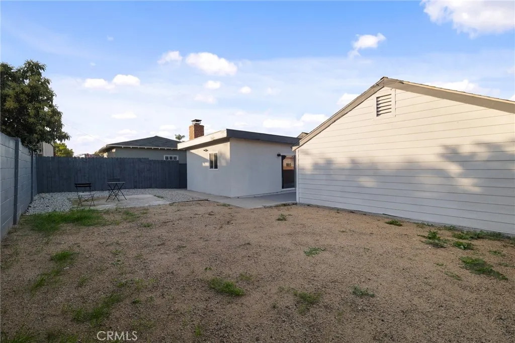 2228 W 78th Street, Inglewood, California 90305 home-pic-38