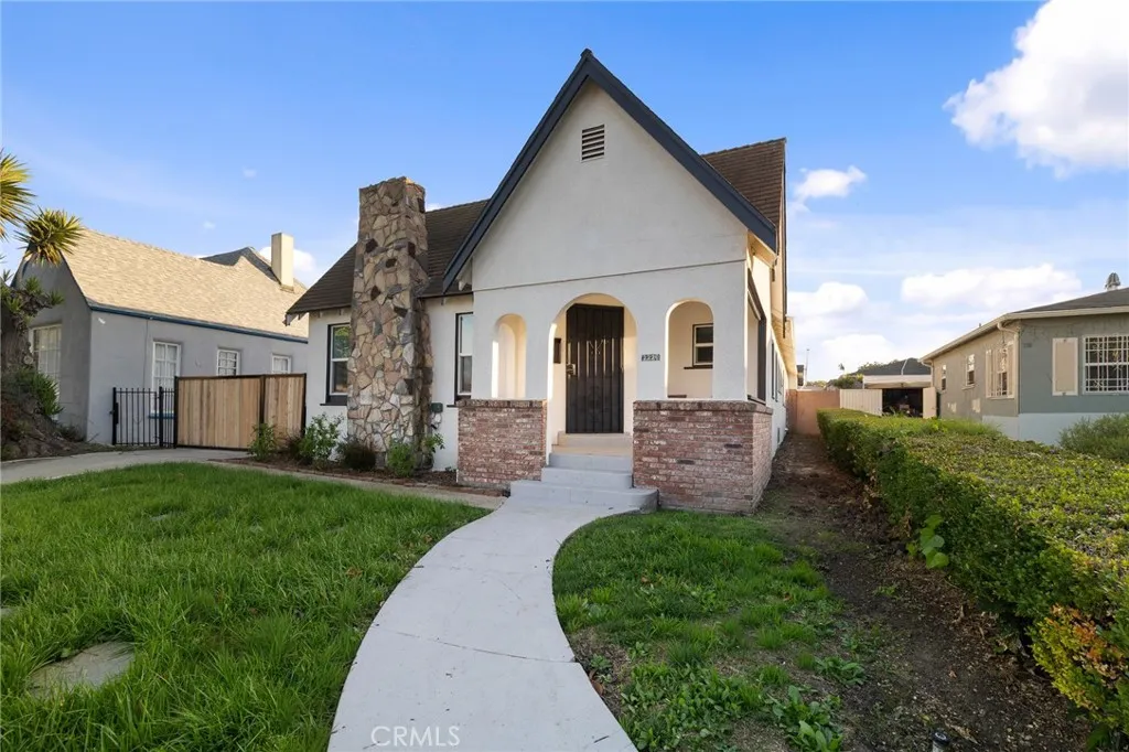 2228 W 78th Street, Inglewood, California 90305 home-pic-33