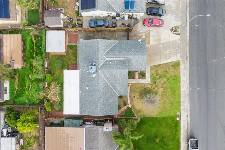 318 Leeta, Bakersfield, California 93307