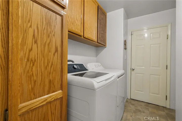 318 Leeta, Bakersfield, California 93307