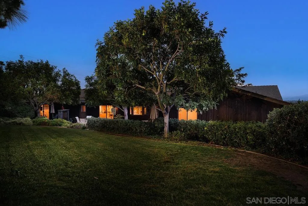 6346 Ridge Manor Avenue, San Diego, California 92120 home-pic-73