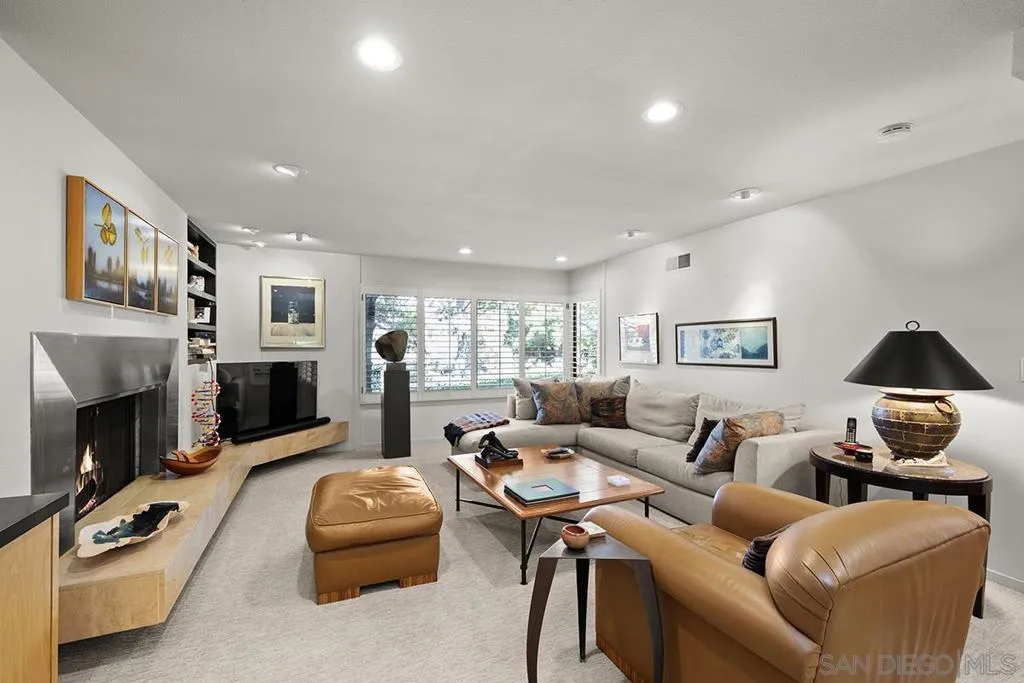 6346 Ridge Manor Avenue, San Diego, California 92120 home-pic-27