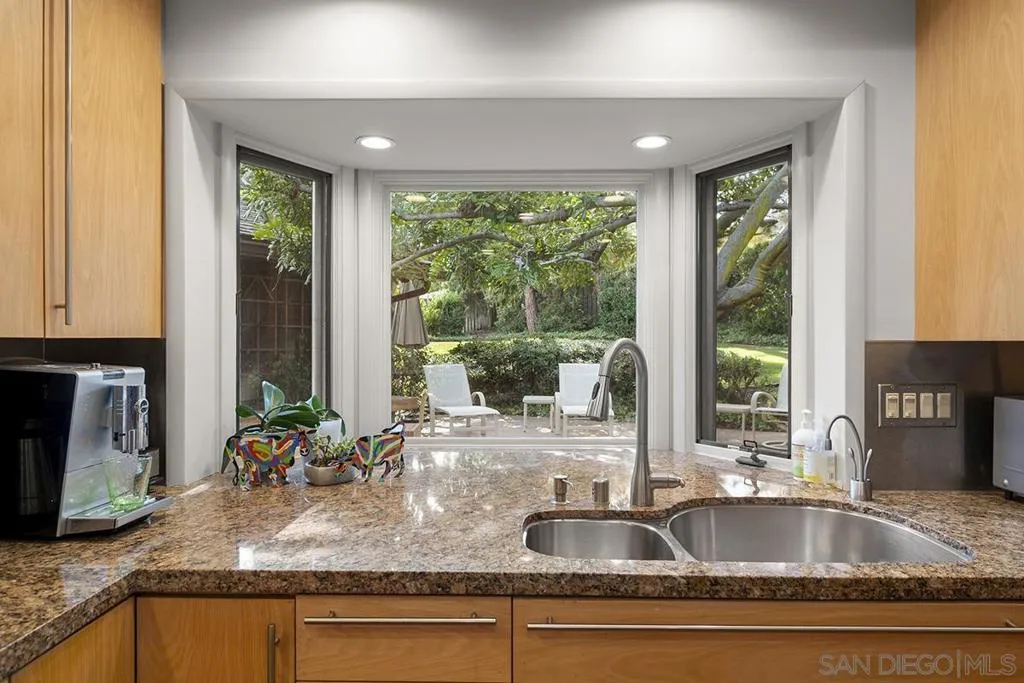 6346 Ridge Manor Avenue, San Diego, California 92120 home-pic-22