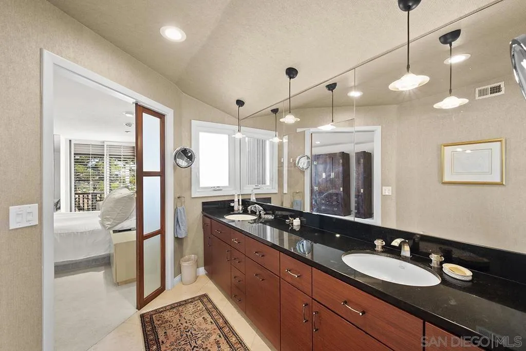 6346 Ridge Manor Avenue, San Diego, California 92120 home-pic-34