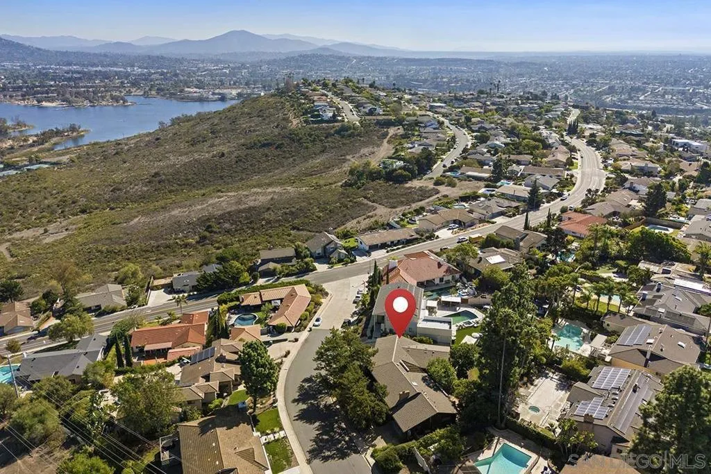 6346 Ridge Manor Avenue, San Diego, California 92120 home-pic-57