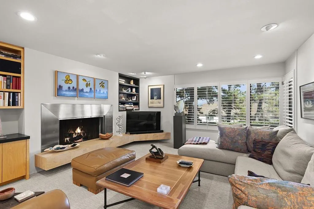 6346 Ridge Manor Avenue, San Diego, California 92120 home-pic-26