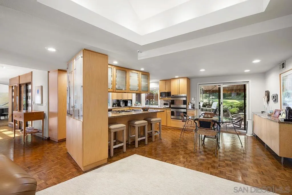 6346 Ridge Manor Avenue, San Diego, California 92120 home-pic-12