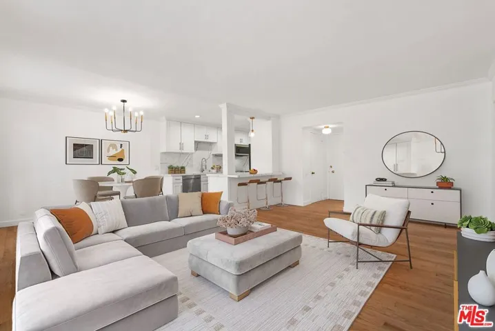 Living / Dining Area - Virtual