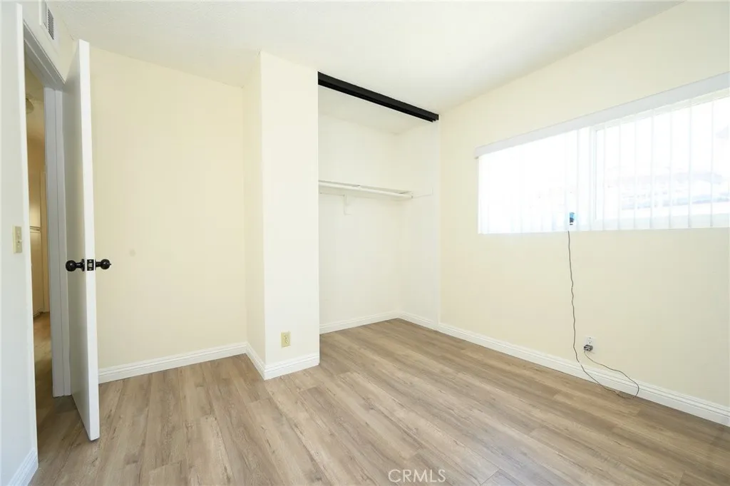 2350 N Beechwood, Rialto, California 92377 home-pic-25