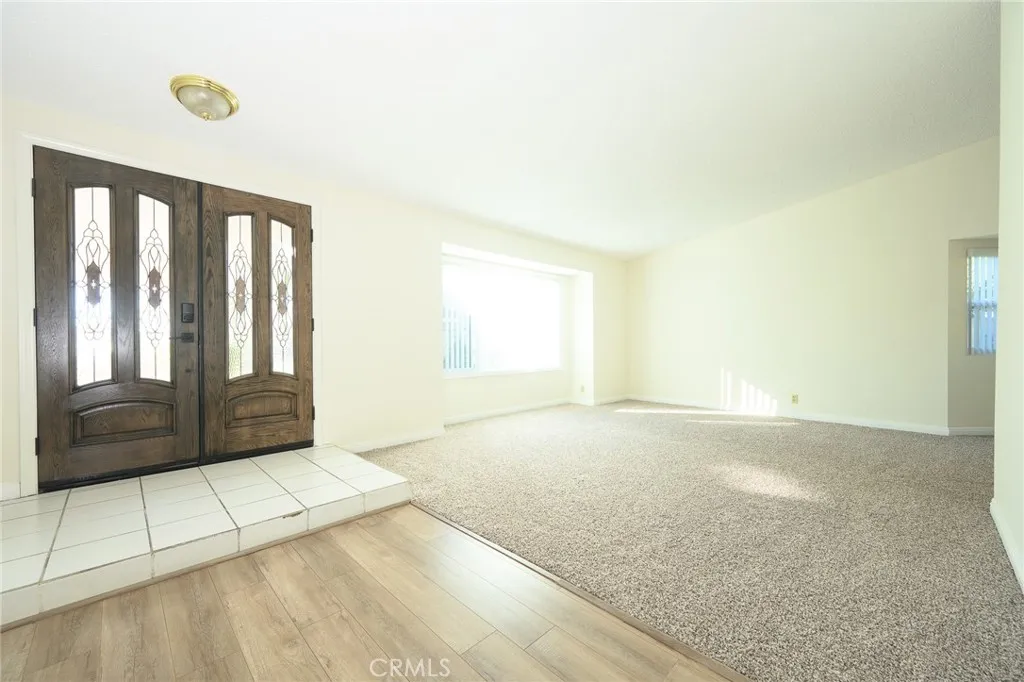 2350 N Beechwood, Rialto, California 92377 home-pic-6