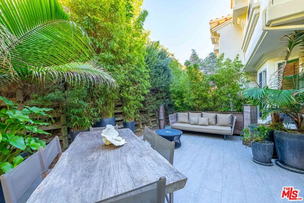 6465 Zuma View Place 161, Malibu, California 90265 home-pic-15