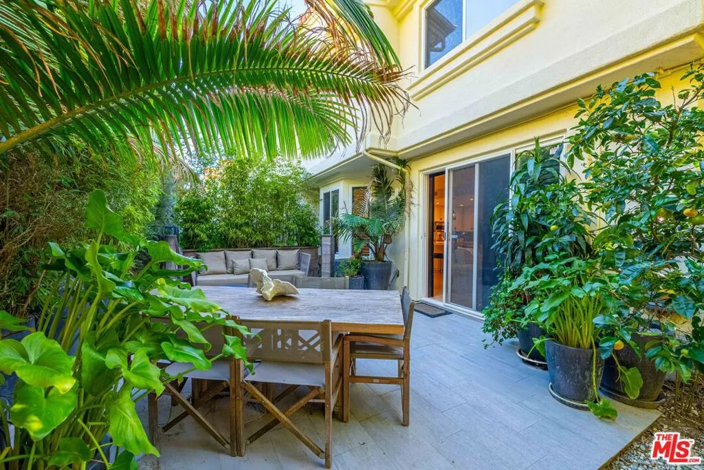 6465 Zuma View Place 161, Malibu, California 90265 home-pic-17