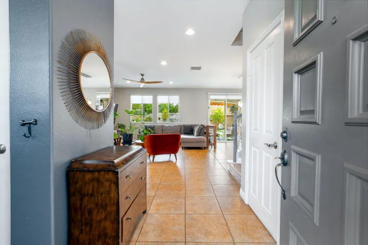 282PaseoVistaCircle-5