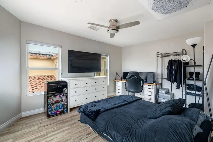 282PaseoVistaCircle-31