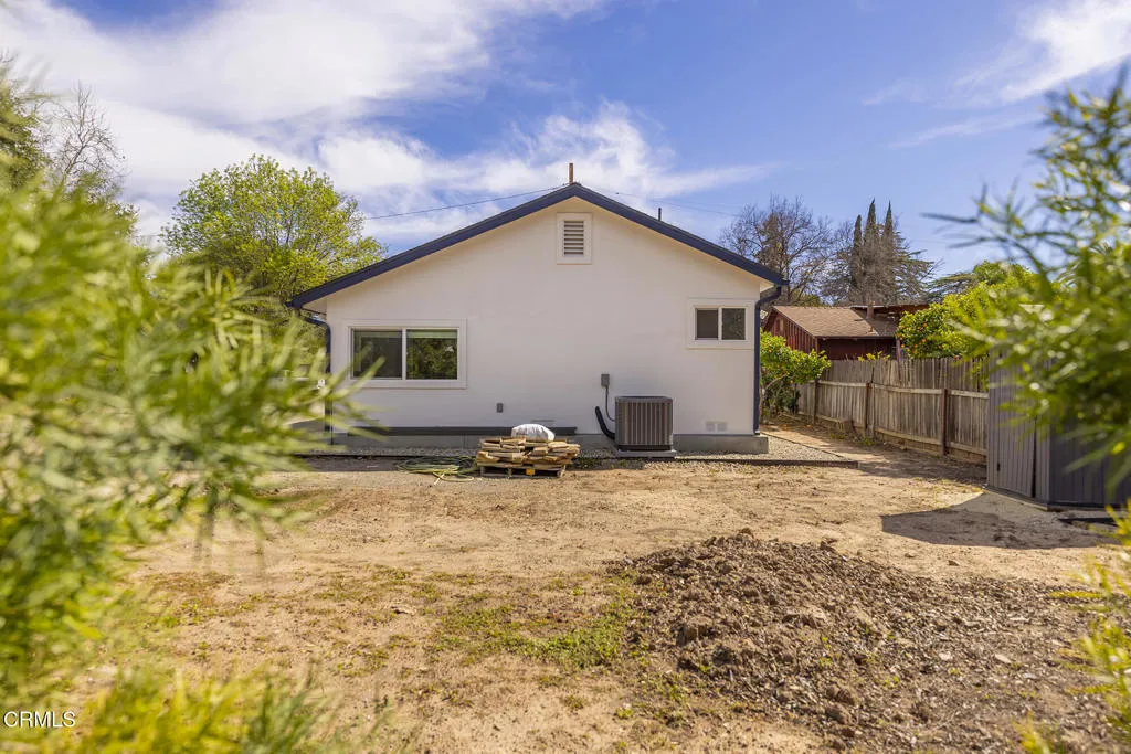 171 S Pueblo Avenue, Ojai, California 93023 home-pic-23