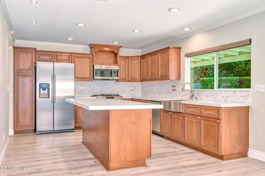 855 Triunfo Canyon Road, Westlake Village, California 91361 home-pic-15