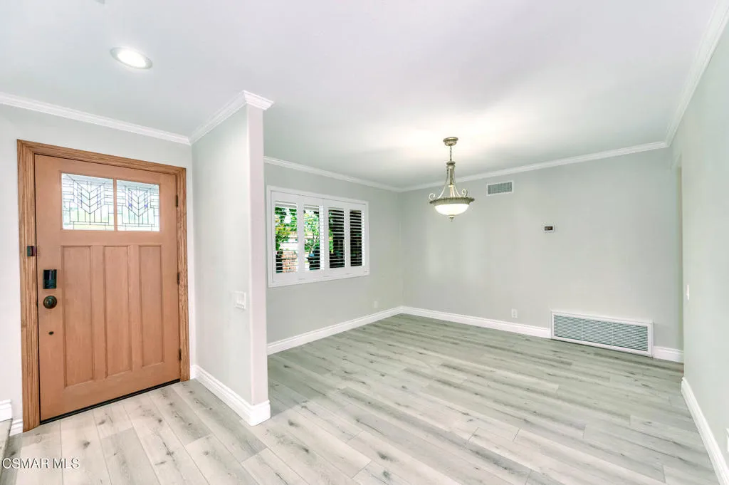 855 Triunfo Canyon Road, Westlake Village, California 91361 home-pic-8