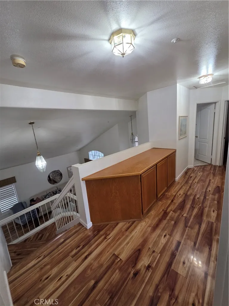 1669 Victoria Street W, Rialto, California 92376 home-pic-11