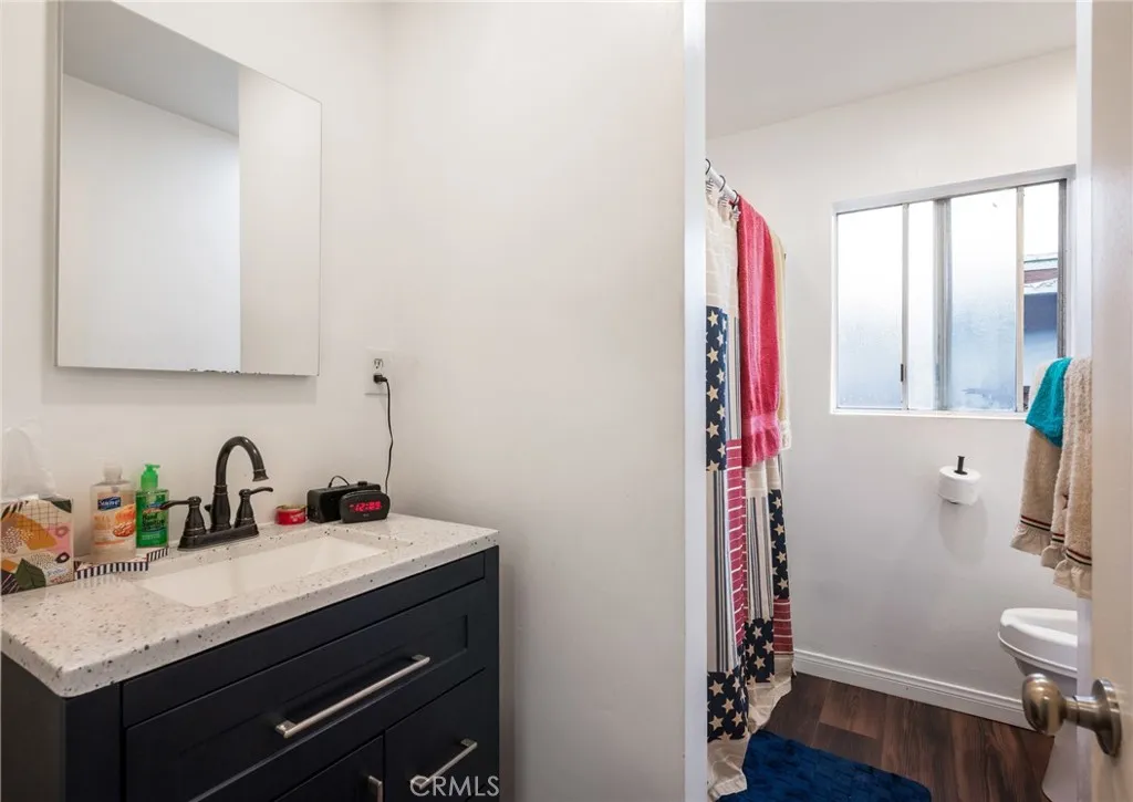 352 E 49th, Long Beach, California 90805 home-pic-11