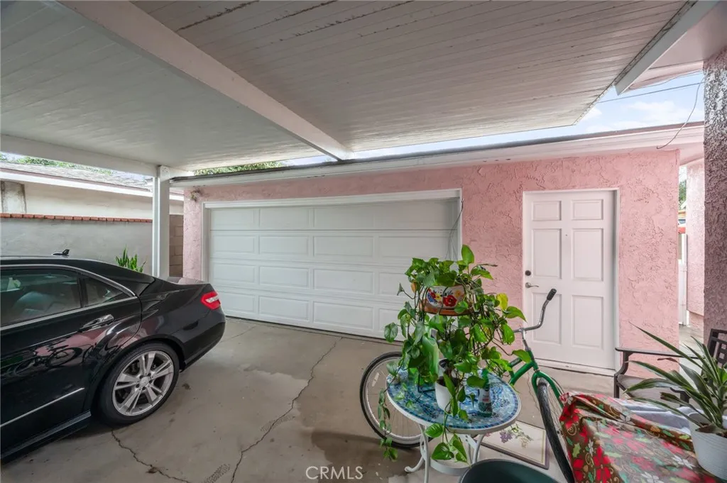 352 E 49th, Long Beach, California 90805 home-pic-22