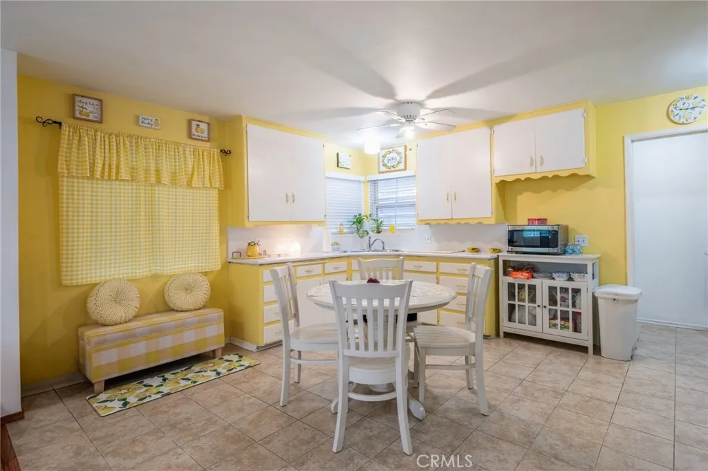 352 E 49th, Long Beach, California 90805 home-pic-6