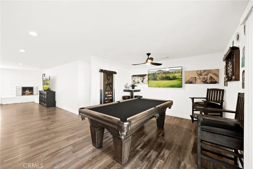 17528 Danbury, Hesperia, California 92345 home-pic-23