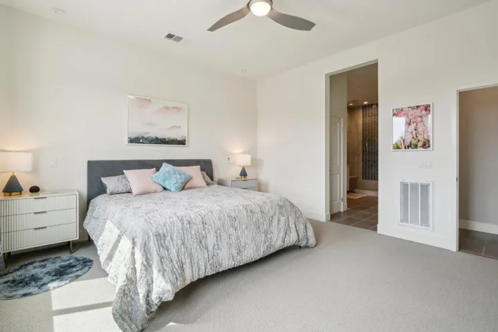 22-web-or-mls-Havasu Falls Dr-0105-022