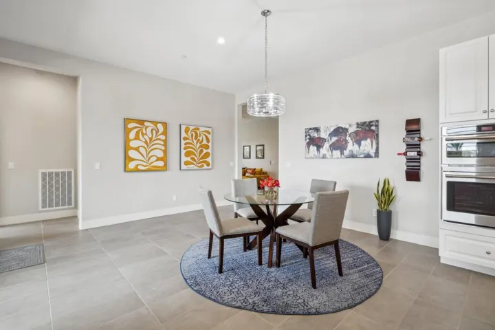 12-web-or-mls-Havasu Falls Dr-0105-012