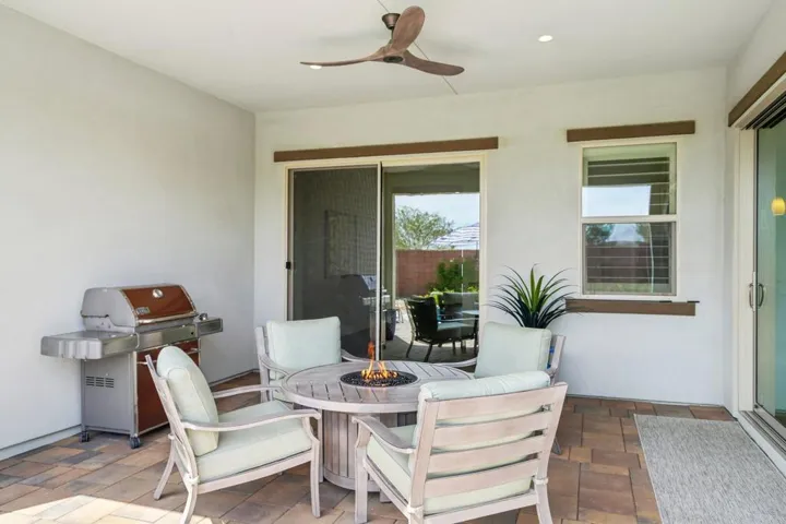 35-web-or-mls-Havasu Falls Dr-0105-035