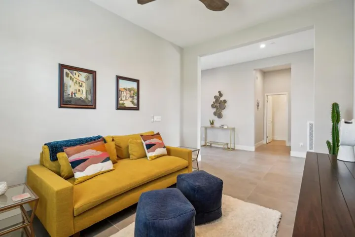 28-web-or-mls-Havasu Falls Dr-0105-028