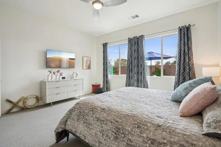 24-web-or-mls-Havasu Falls Dr-0105-024