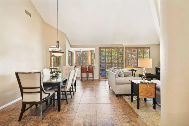 24-web-or-mls-8M4A8206