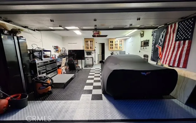 2 Car Garage