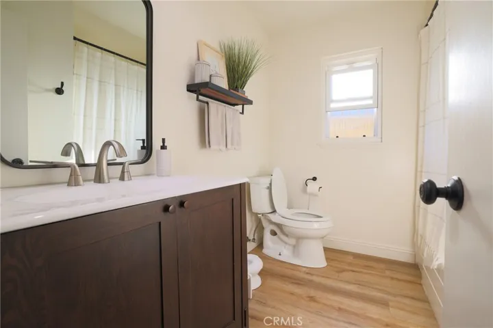 Bathroom #2