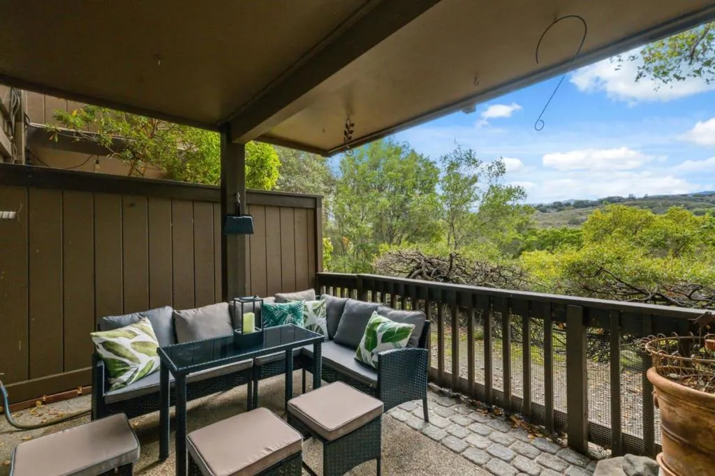 3387 Brittan Avenue 2, San Carlos, California 94070 home-pic-24