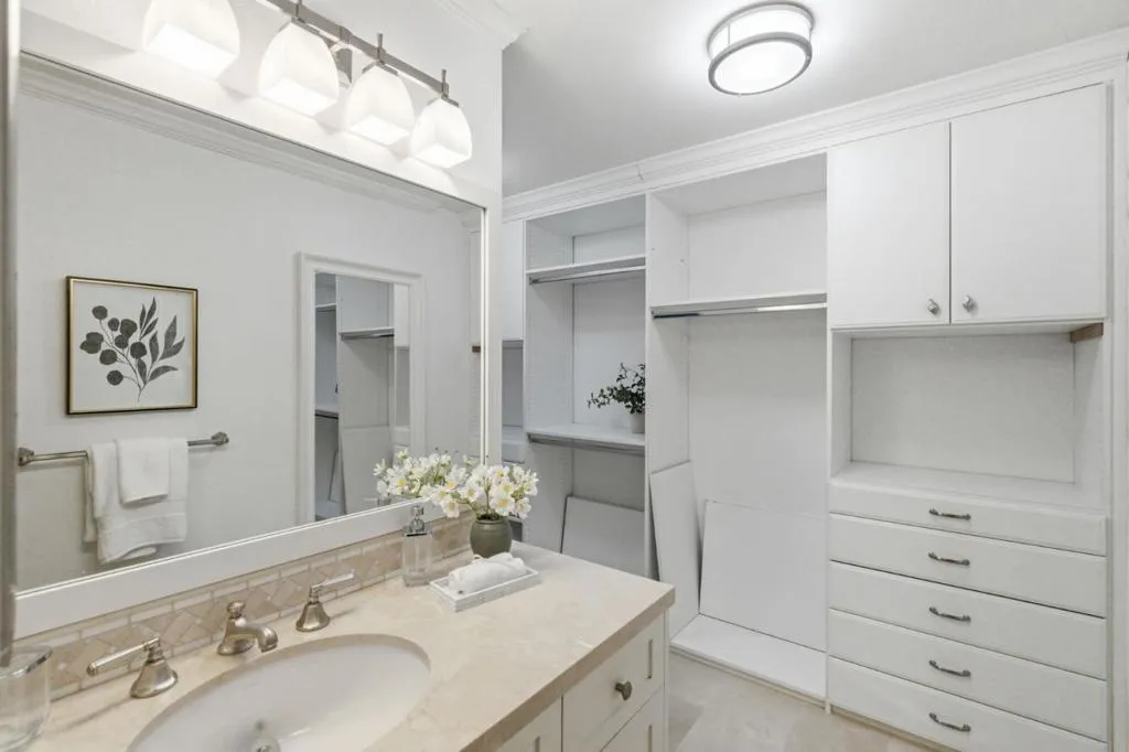 3387 Brittan Avenue 2, San Carlos, California 94070 home-pic-20