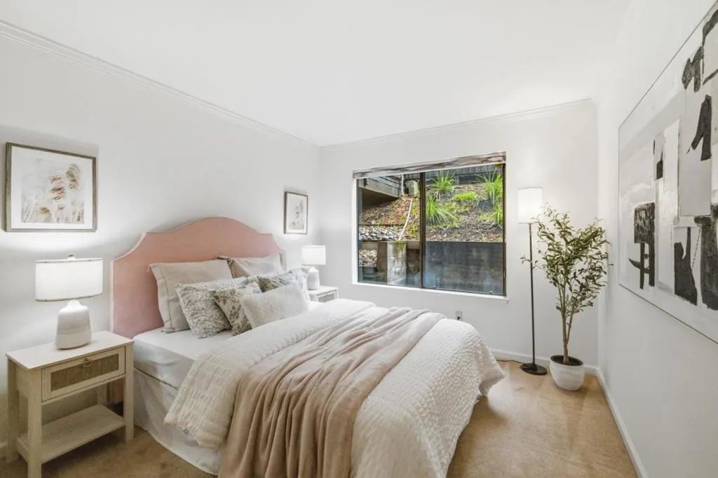 3387 Brittan Avenue 2, San Carlos, California 94070 home-pic-22