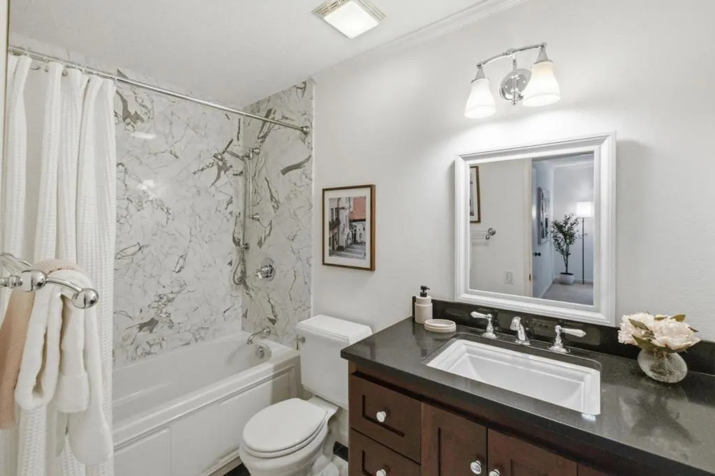 3387 Brittan Avenue 2, San Carlos, California 94070 home-pic-23