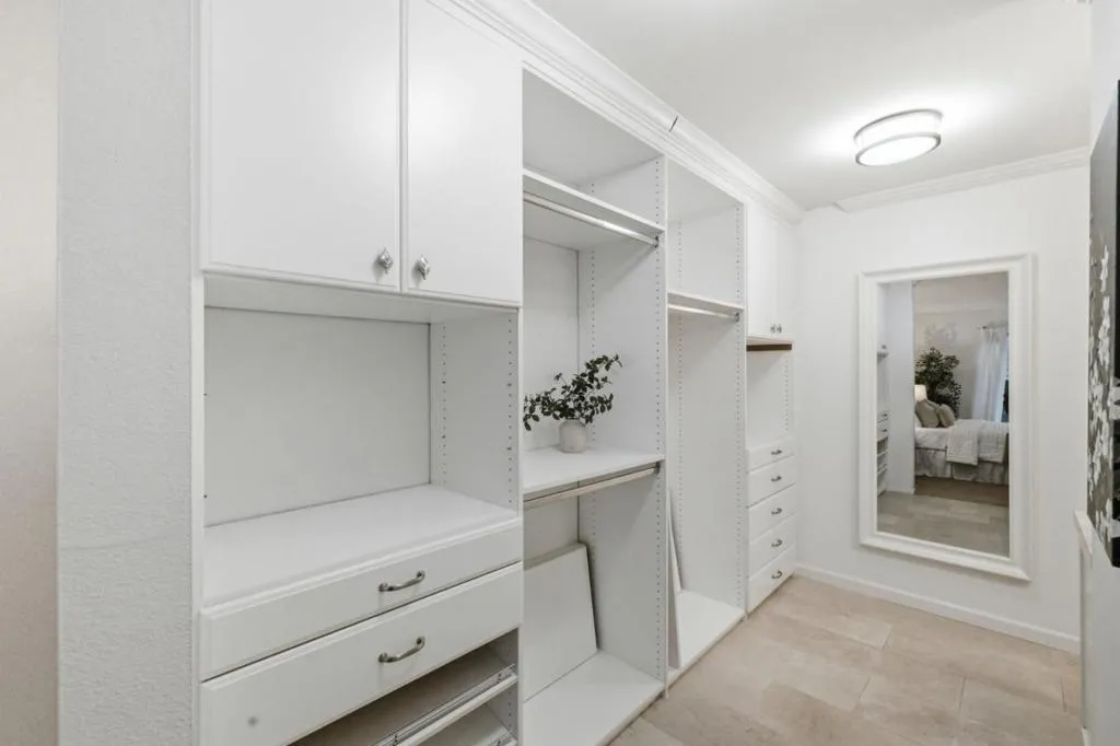 3387 Brittan Avenue 2, San Carlos, California 94070 home-pic-17