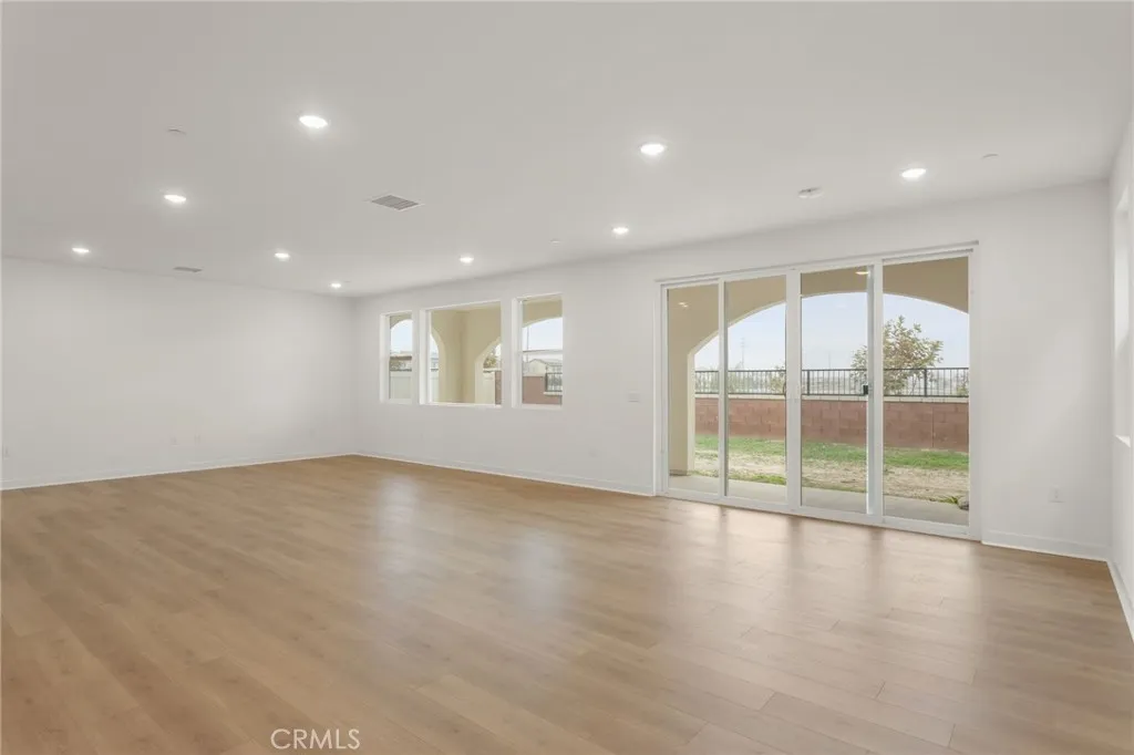 16671 Terra Seca Avenue, Chino, California 91708 home-pic-6