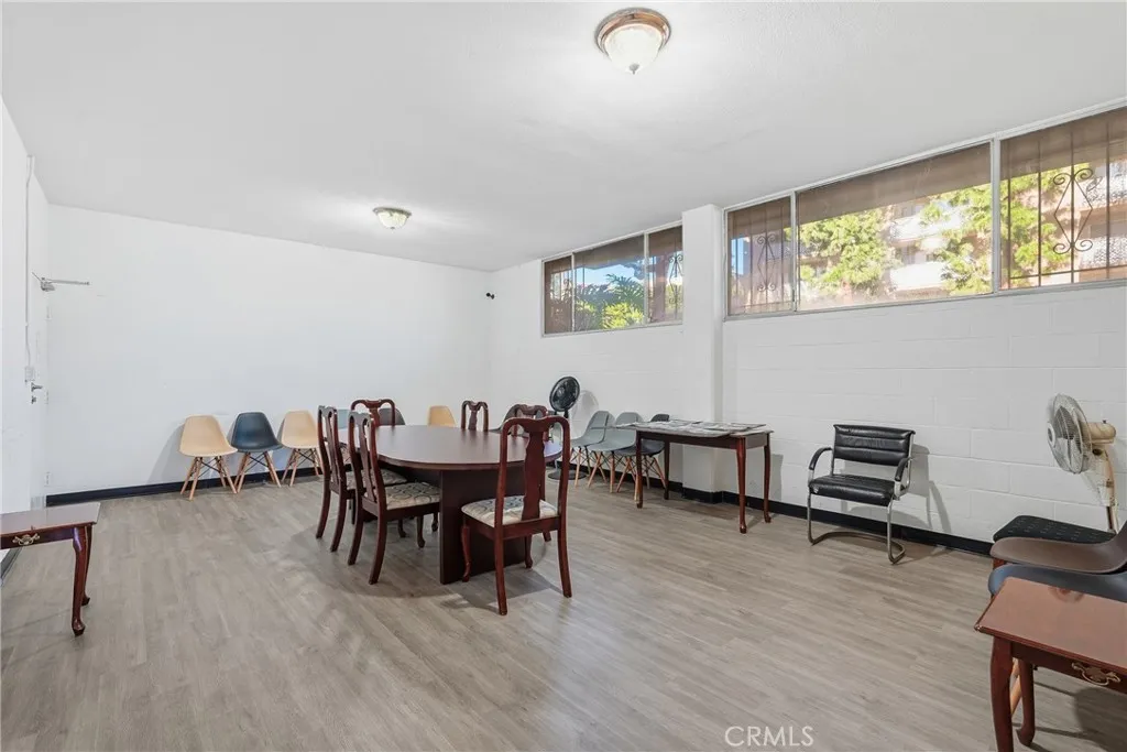 545 Chestnut 116, Long Beach, California 90802 home-pic-14