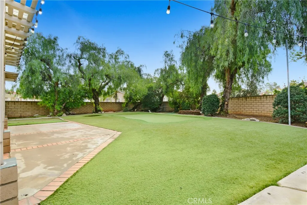 13745 San Gabriel Court, Fontana, California 92336 home-pic-30