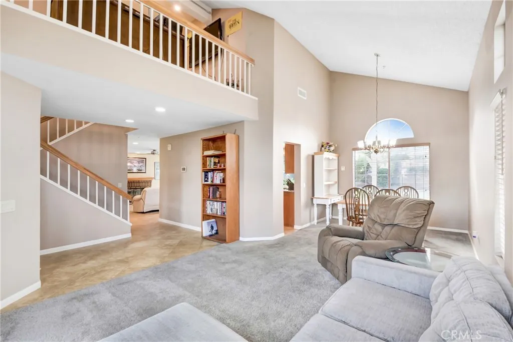 13745 San Gabriel Court, Fontana, California 92336 home-pic-3