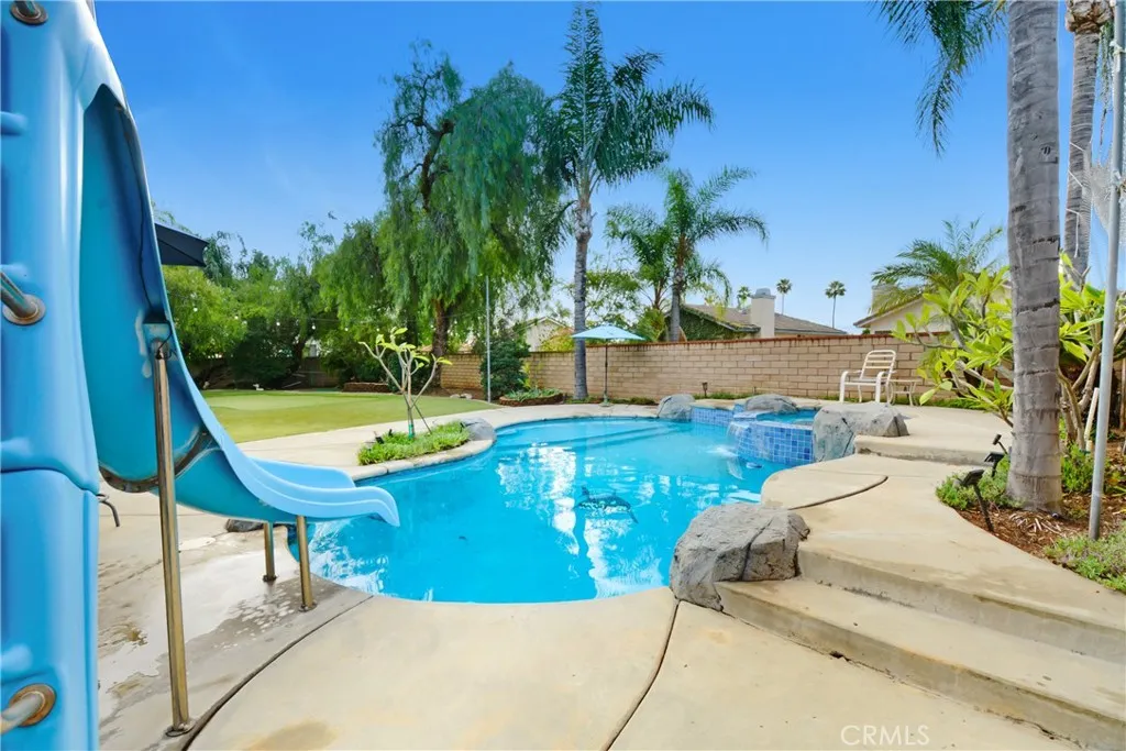13745 San Gabriel Court, Fontana, California 92336 home-pic-25