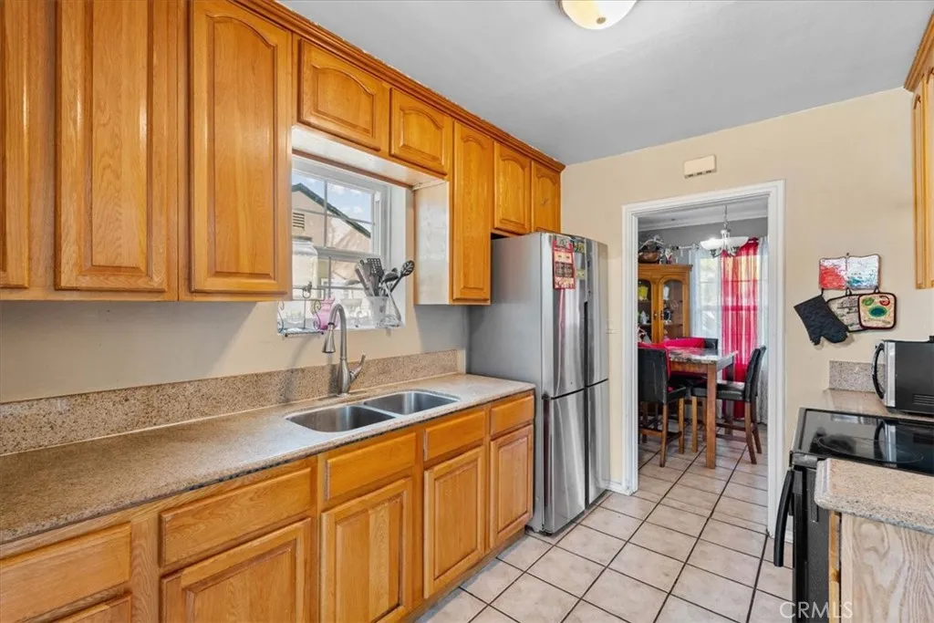 1683 Meserve Street, Pomona, California 91766 home-pic-13
